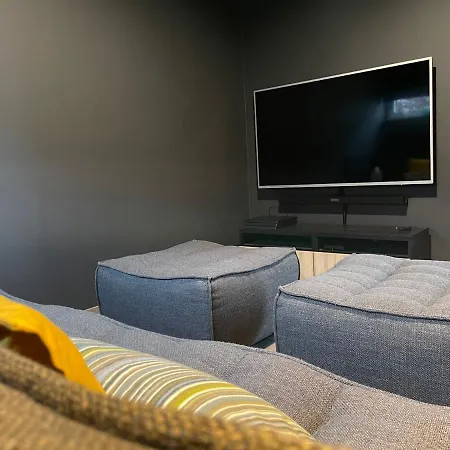 Le Lievre Debout - Et Sauna